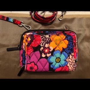 Vera Bradley On the square Wristlet/Floral Fiesta